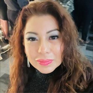 Meet your Posher, Cathy